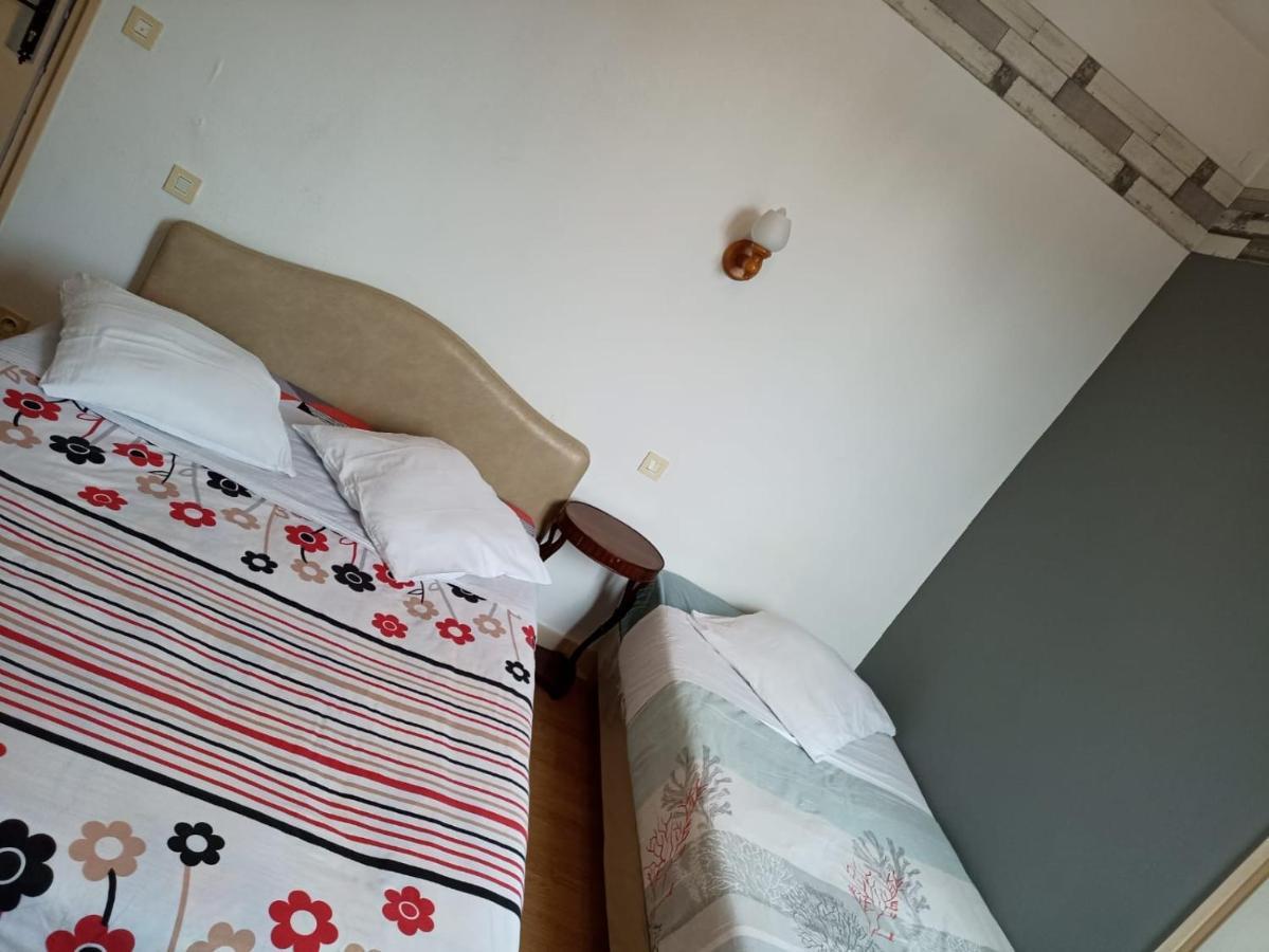 Le Fecamps Hotel Bolbec Luaran gambar